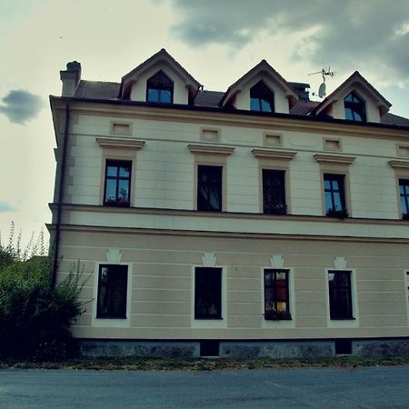 Penzion Haydnuv Dum Dolni Lukavice Bagian luar foto