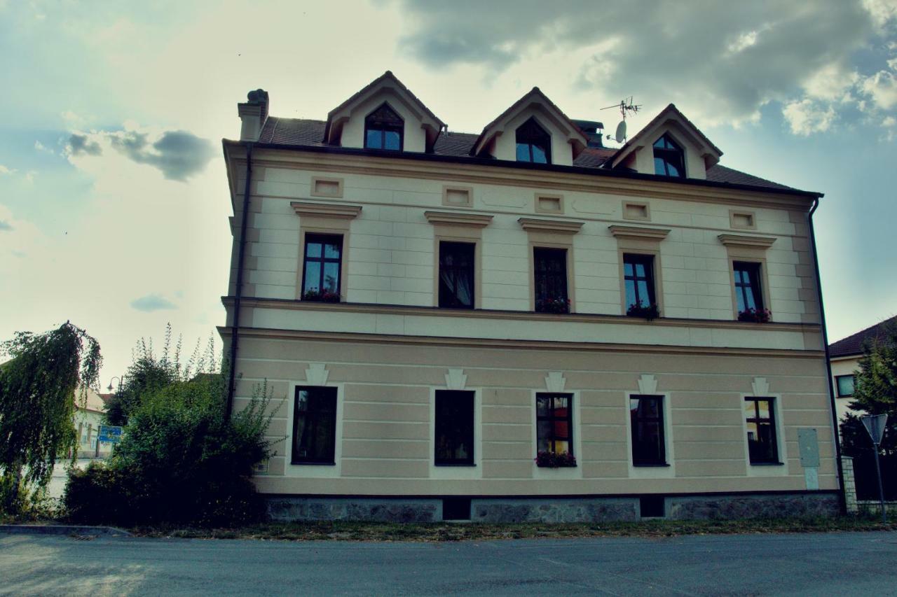 Penzion Haydnuv Dum Dolni Lukavice Bagian luar foto